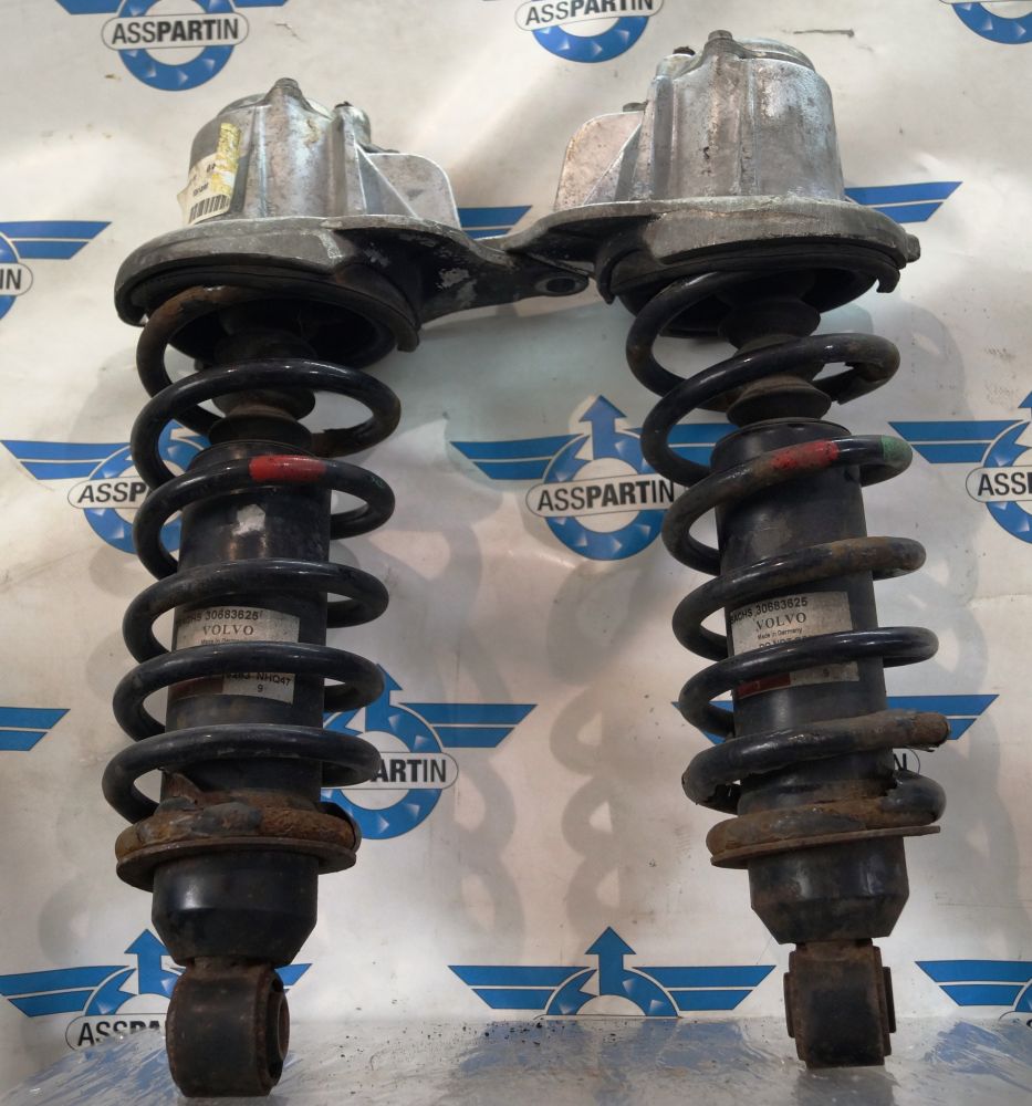 1x Paar Volvo Hinterachs Nivomat mit Federn für S60 V70II XC70 OE 30683625